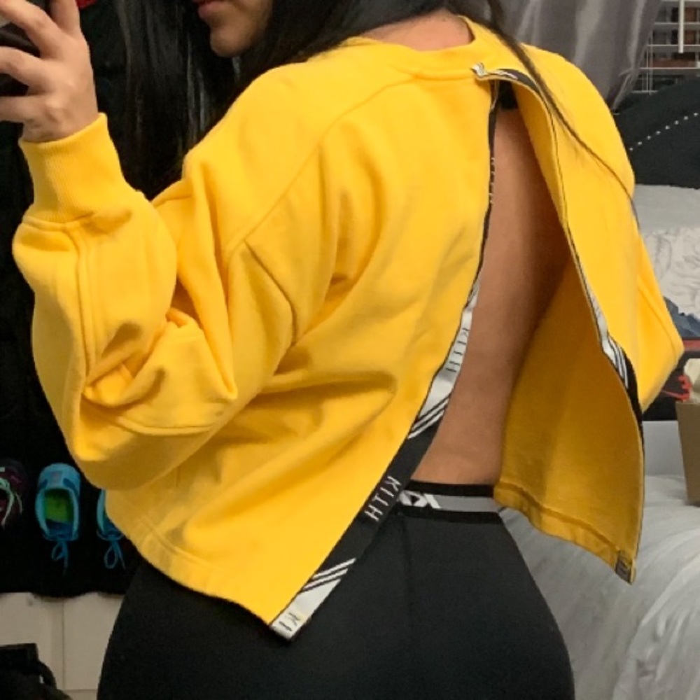 Kith Open back sweater